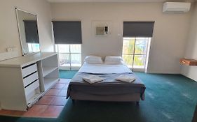 Allen Hotel Townsville